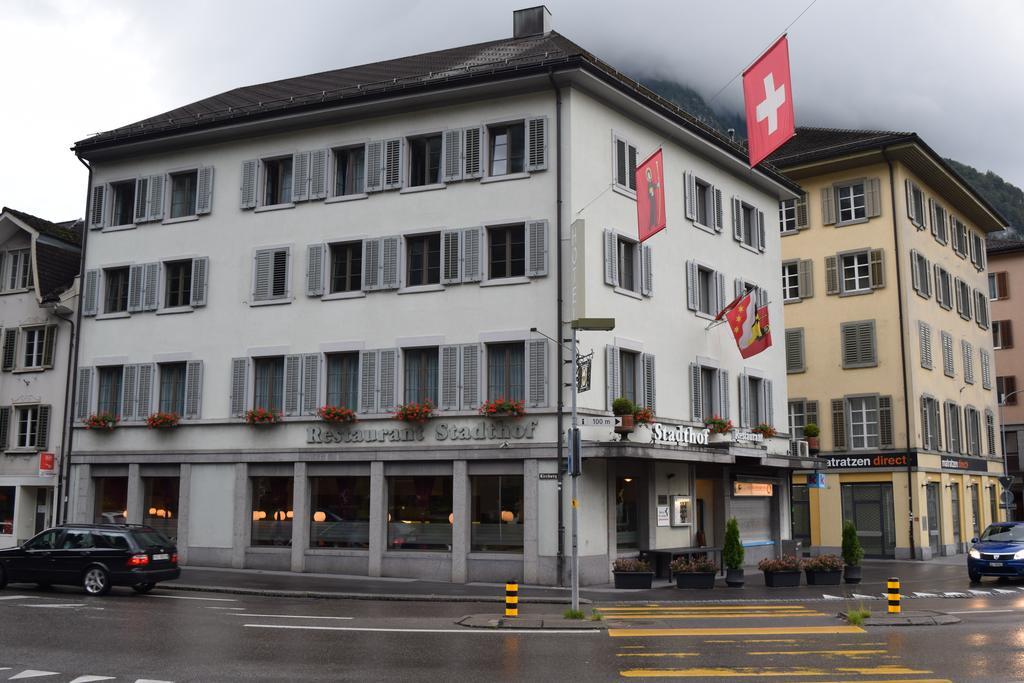 Hotel & Restaurant Stadthof Glarus Dış mekan fotoğraf