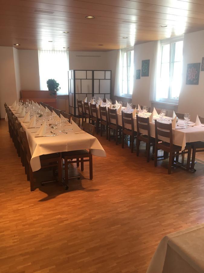 Hotel & Restaurant Stadthof Glarus Dış mekan fotoğraf