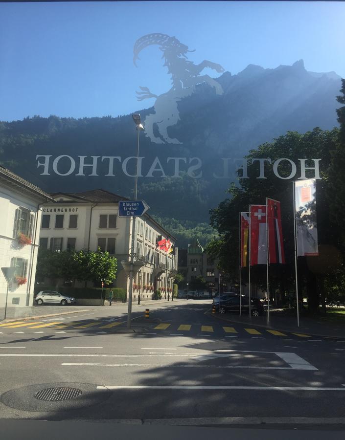 Hotel & Restaurant Stadthof Glarus Dış mekan fotoğraf