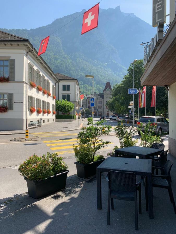 Hotel & Restaurant Stadthof Glarus Dış mekan fotoğraf